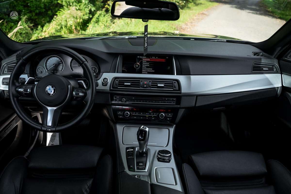 BMW 520, 2.0 l., Универсал