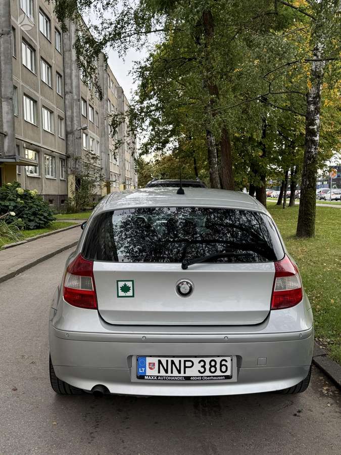 BMW 116, 1.6 l., hatchback