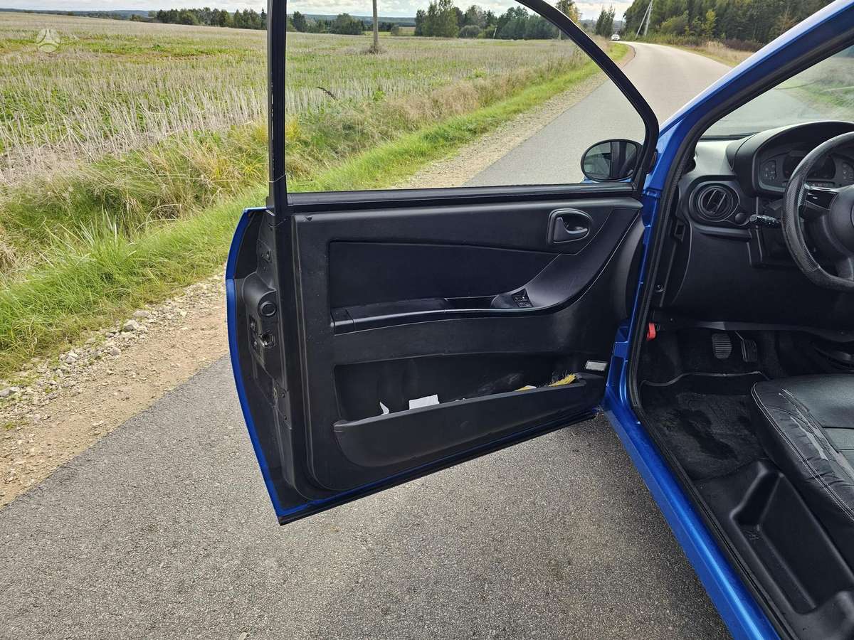 Microcar Mgo, 0.5 l., hatchback