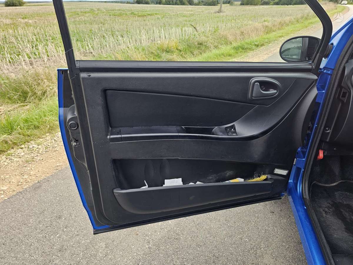 Microcar Mgo, 0.5 l., Хэтчбек