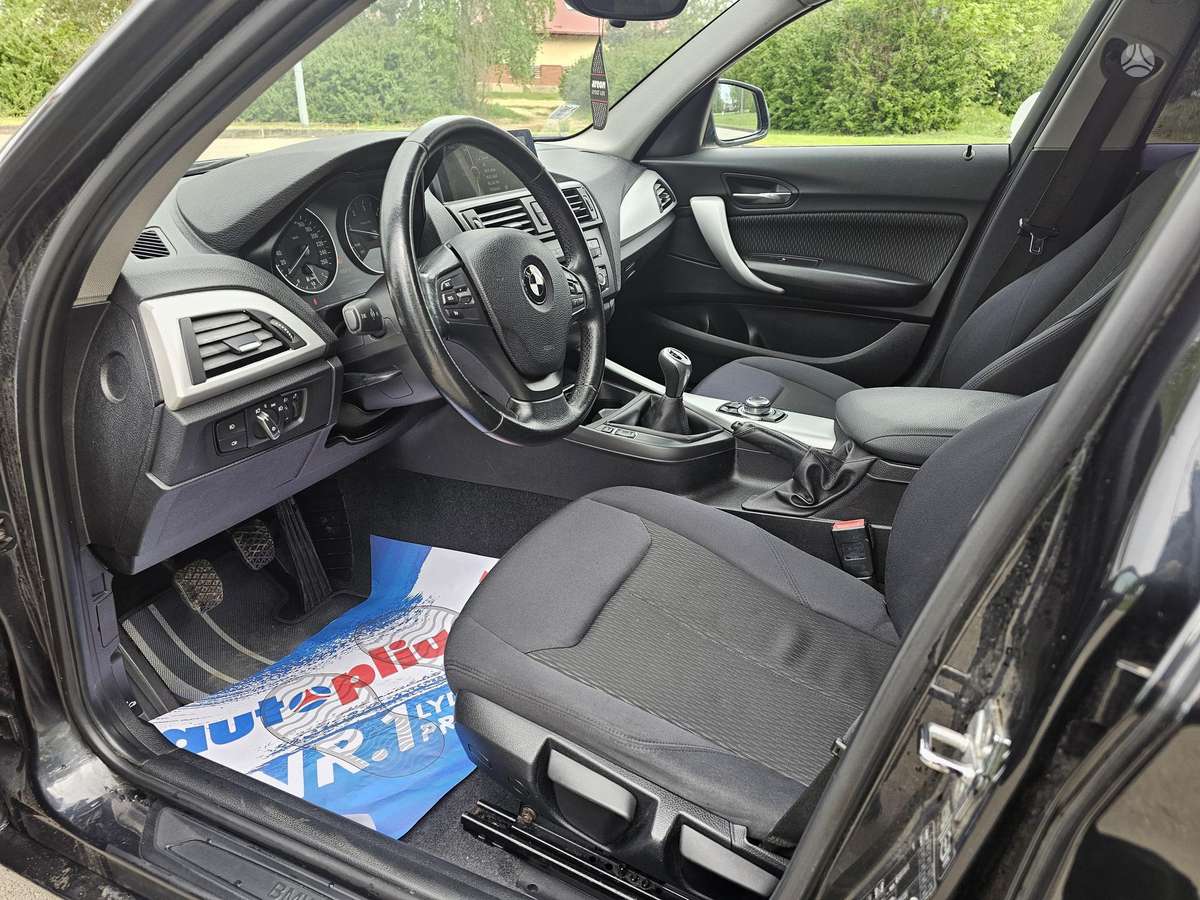 BMW 116, 2.0 l., hatchback