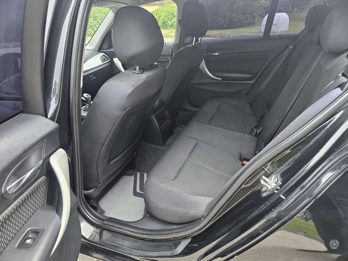 BMW 116, 2.0 l., hatchback
