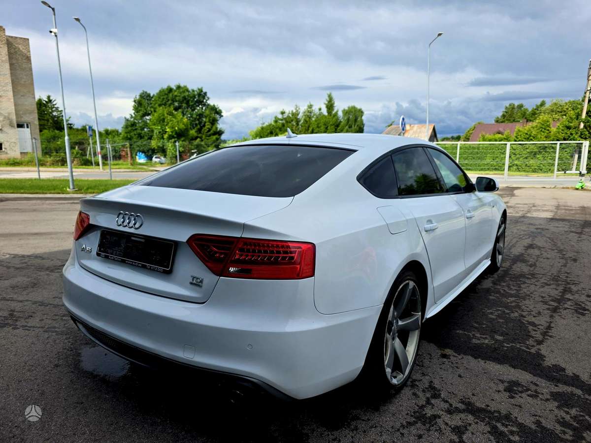 Audi A5, 3.0 l., Седан