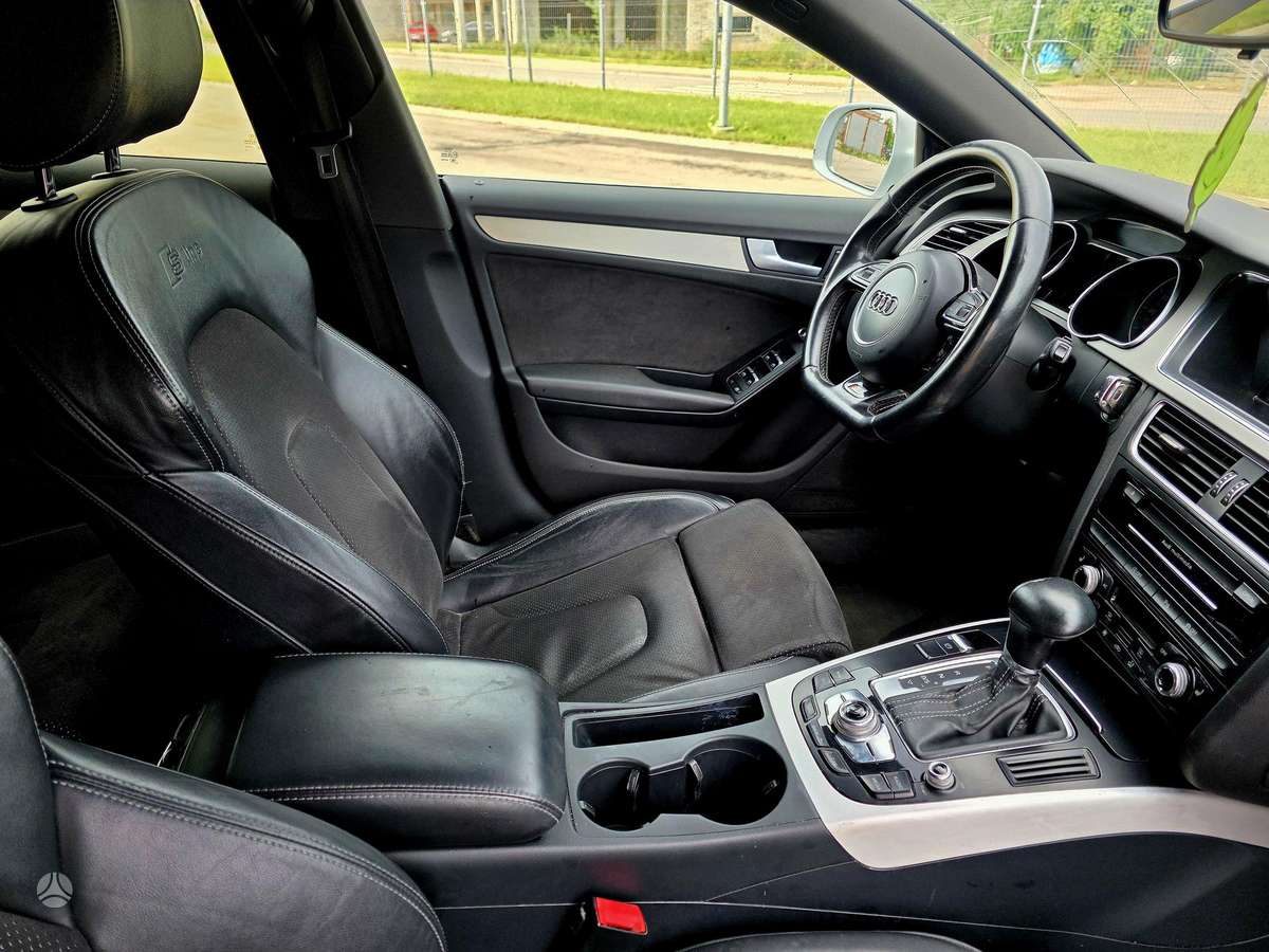 Audi A5, 3.0 l., Седан