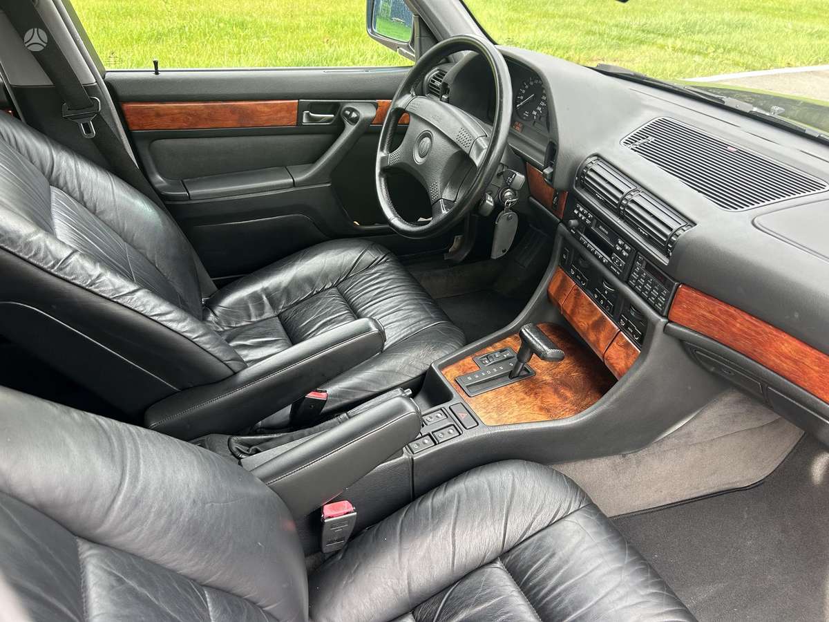 BMW 740, 4.0 l., Седан