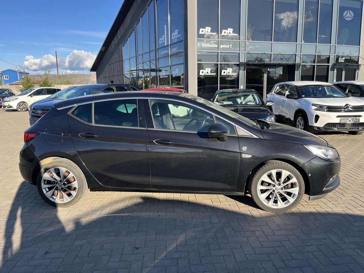 Opel Astra, 1.6 l., hatchback