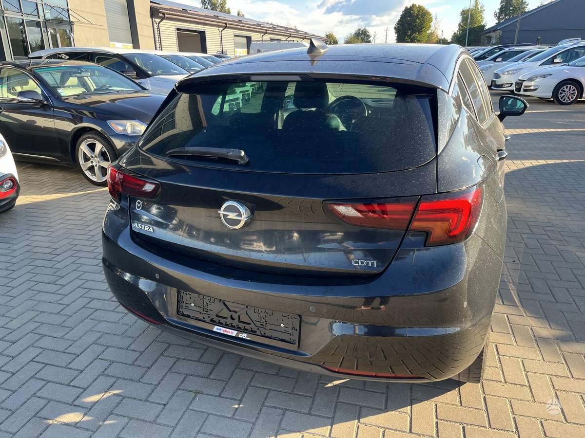 Opel Astra, 1.6 l., hatchback
