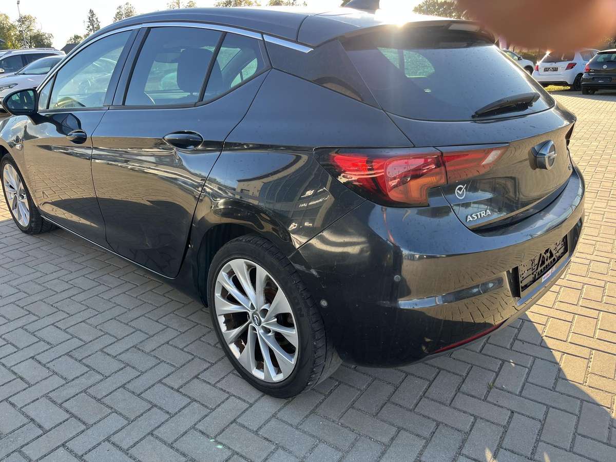 Opel Astra, 1.6 l., hatchback