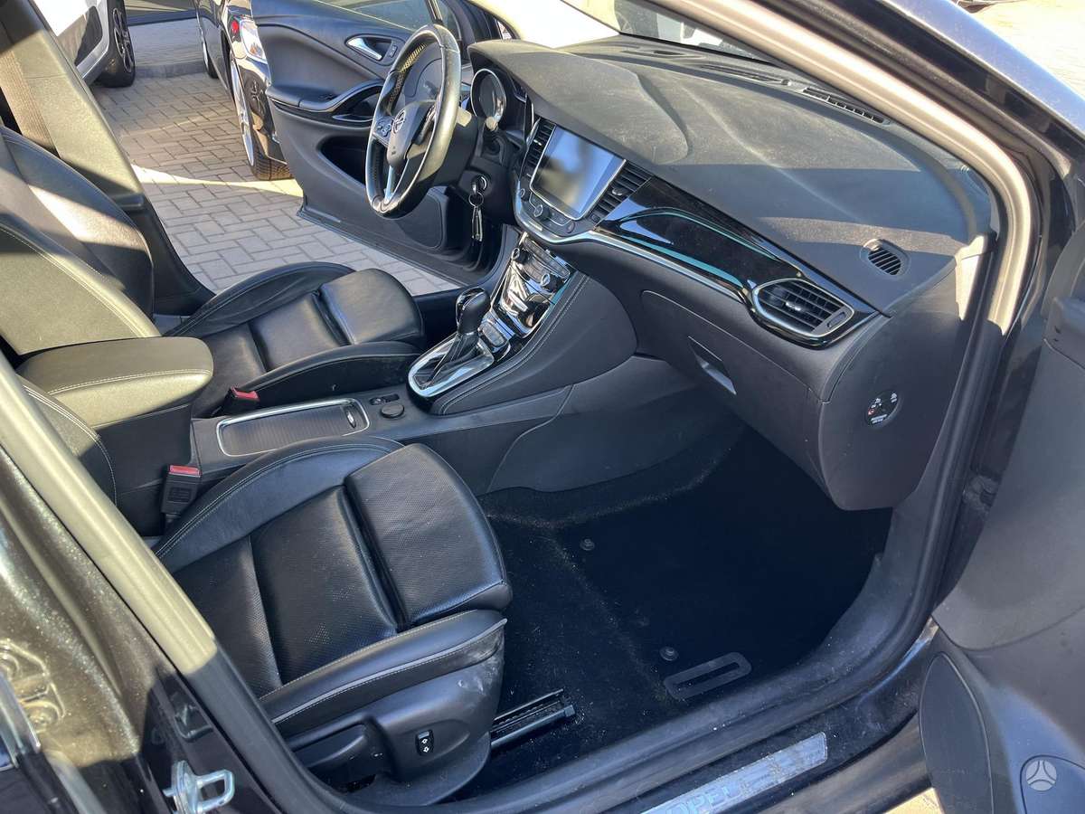 Opel Astra, 1.6 l., hatchback