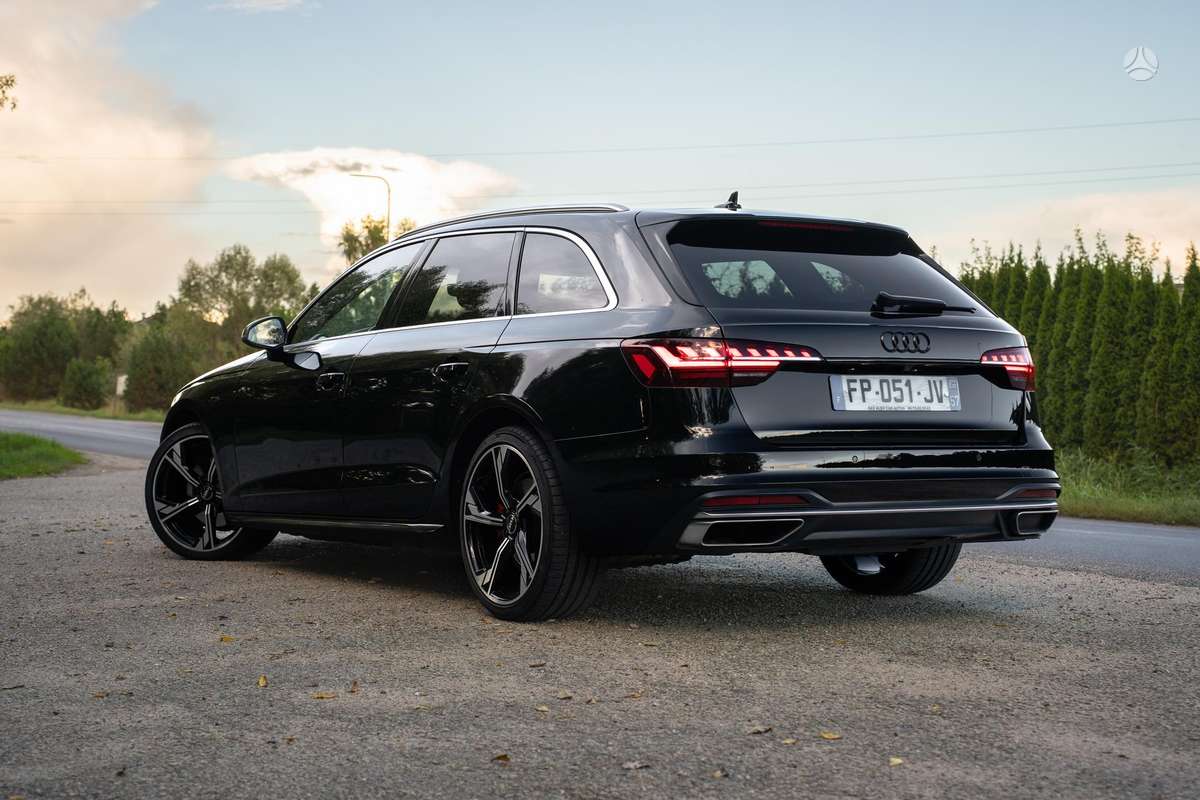 Audi A4, 2.0 l., Универсал