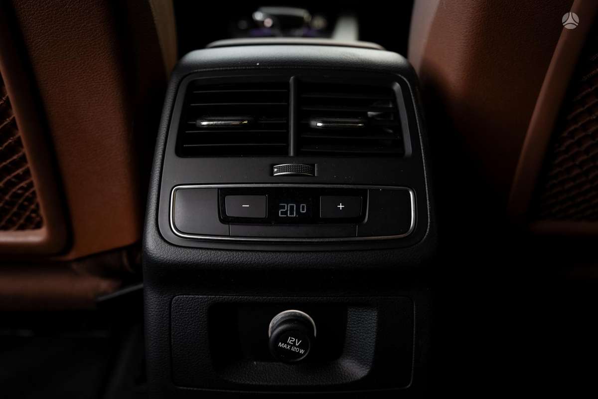 Audi A4, 2.0 l., Универсал