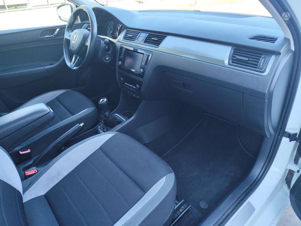 Skoda Rapid, 1.4 l., Хэтчбек