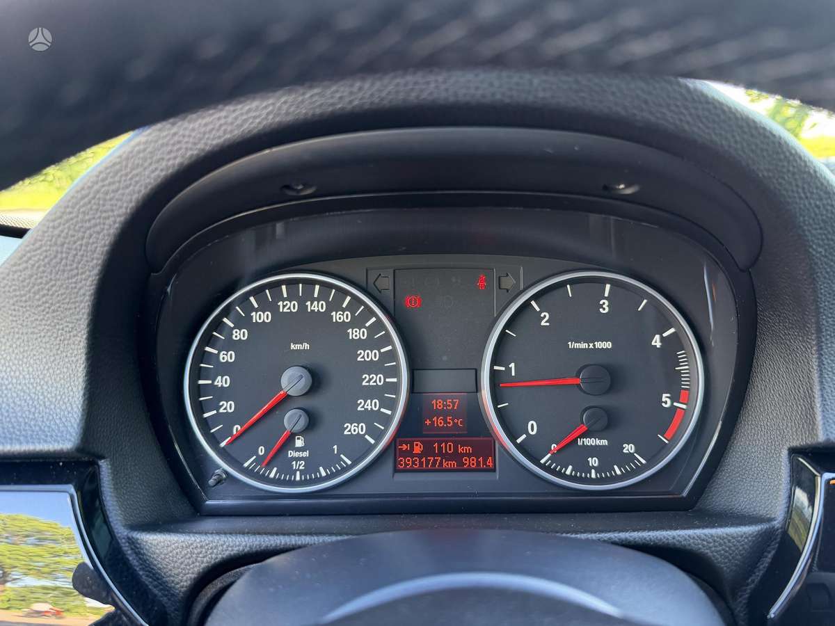BMW 318, 2.0 l., wagon