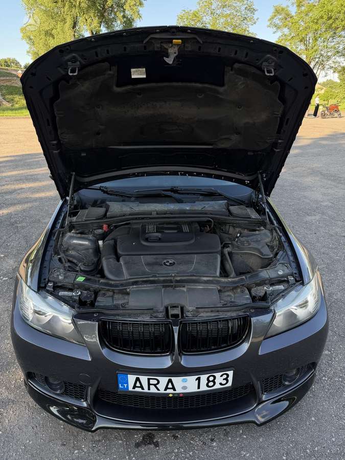 BMW 318, 2.0 l., wagon