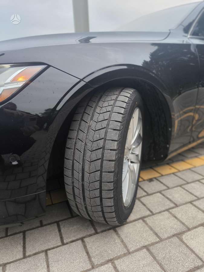 Volvo S90, 2.0 l., Седан
