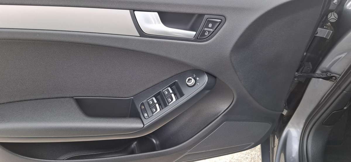 Audi A4, 1.8 l., Универсал