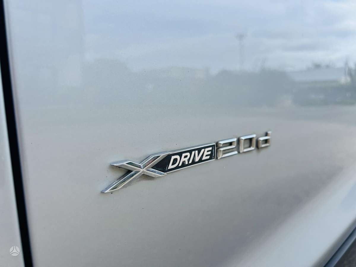 BMW X3, 2.0 l., off-road / crossover