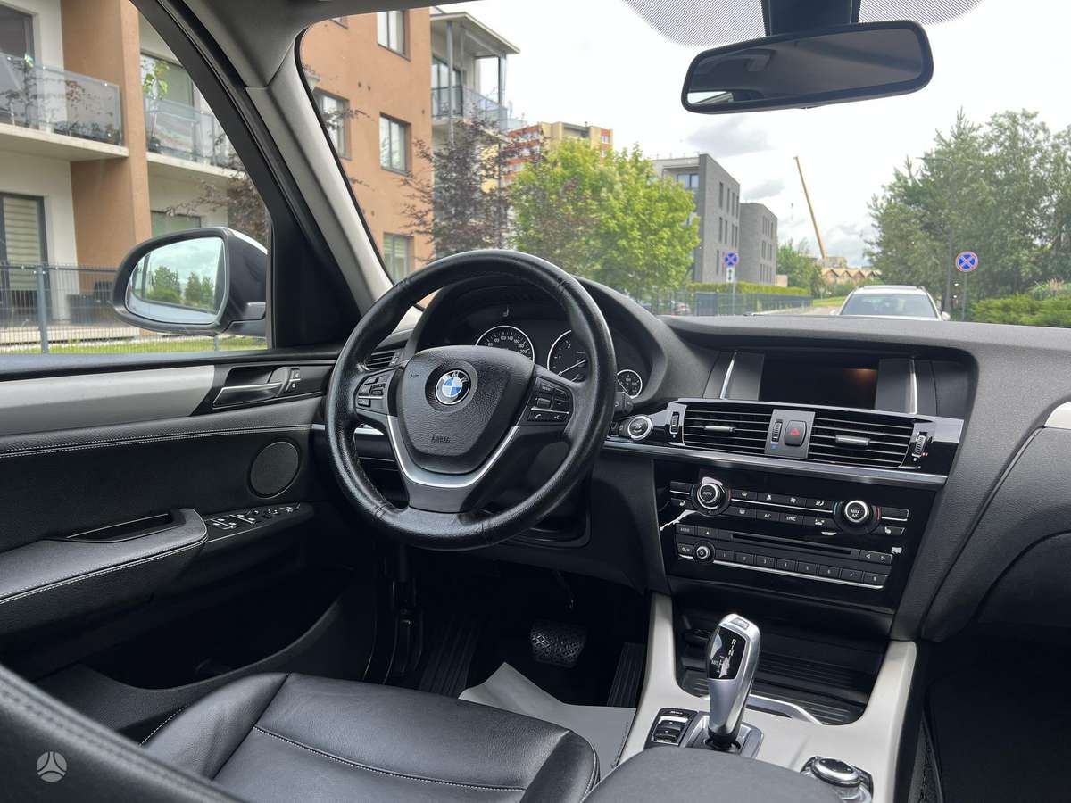 BMW X3, 2.0 l., off-road / crossover