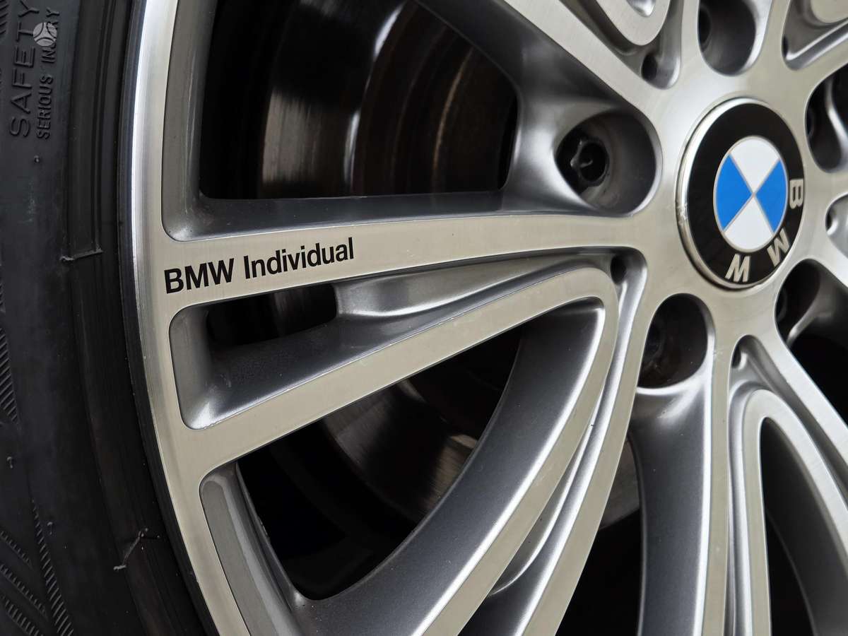 BMW 320, 2.0 l., Седан