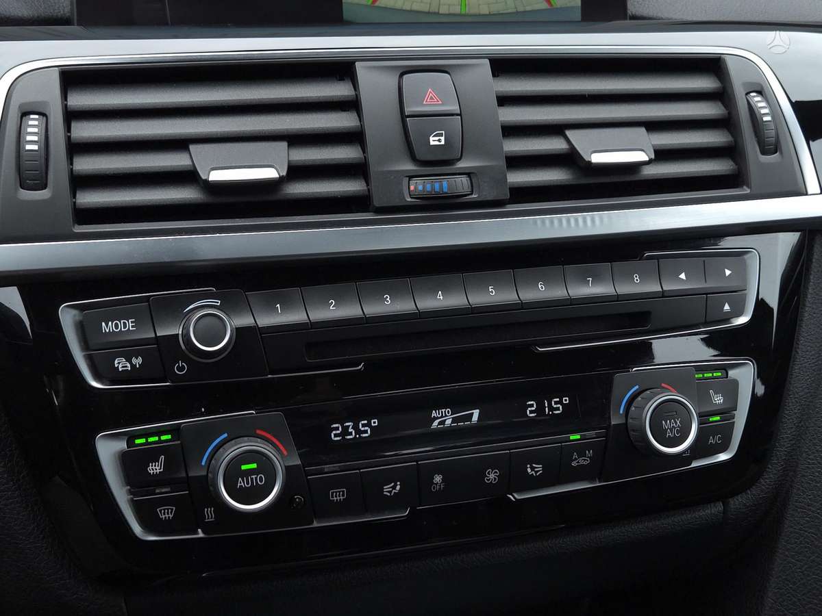 BMW 320, 2.0 l., Седан