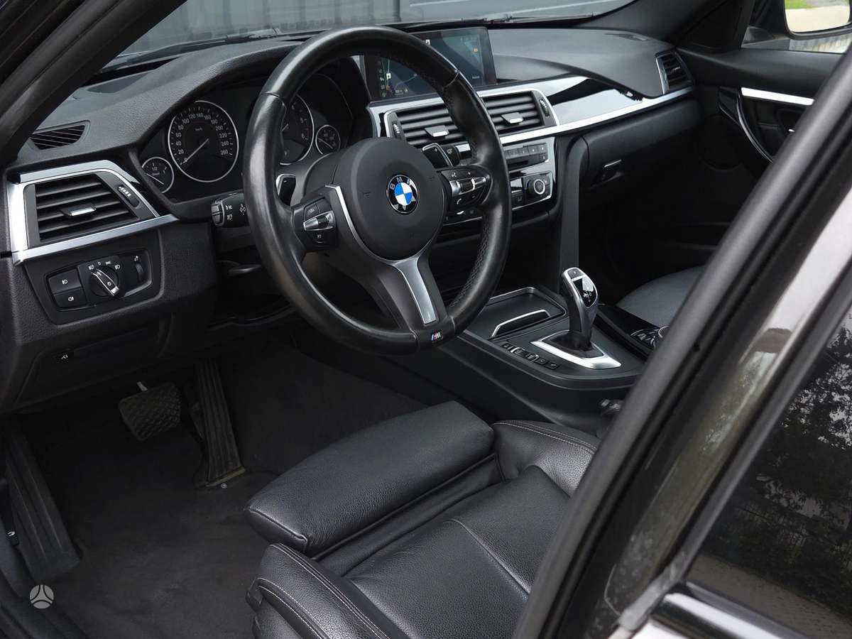 BMW 320, 2.0 l., Седан