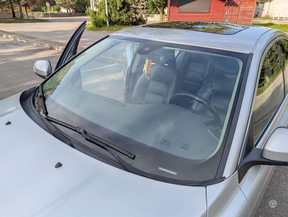 Volvo S80, 2.4 l., Седан