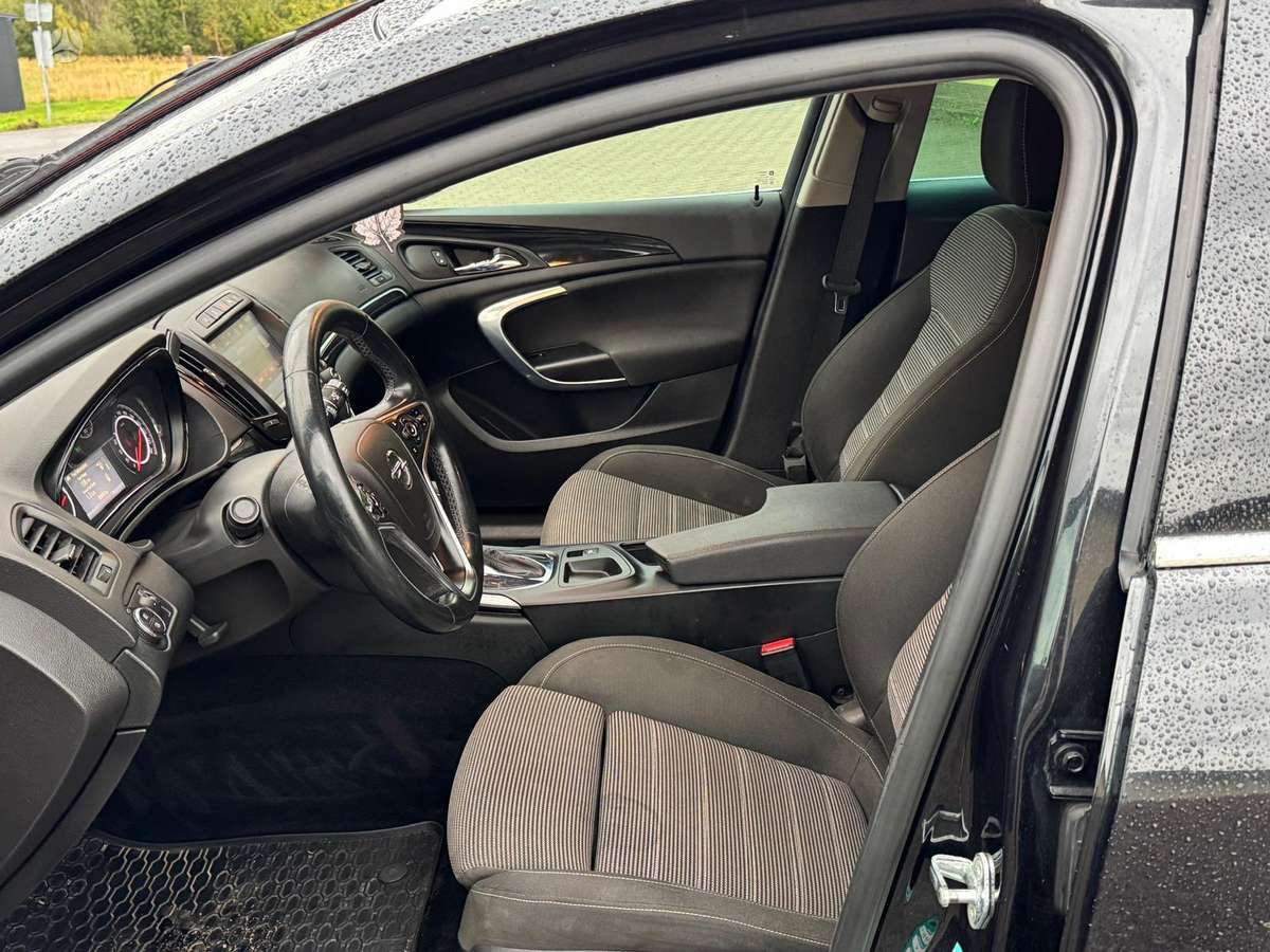 Opel Insignia, 2.0 l., Универсал