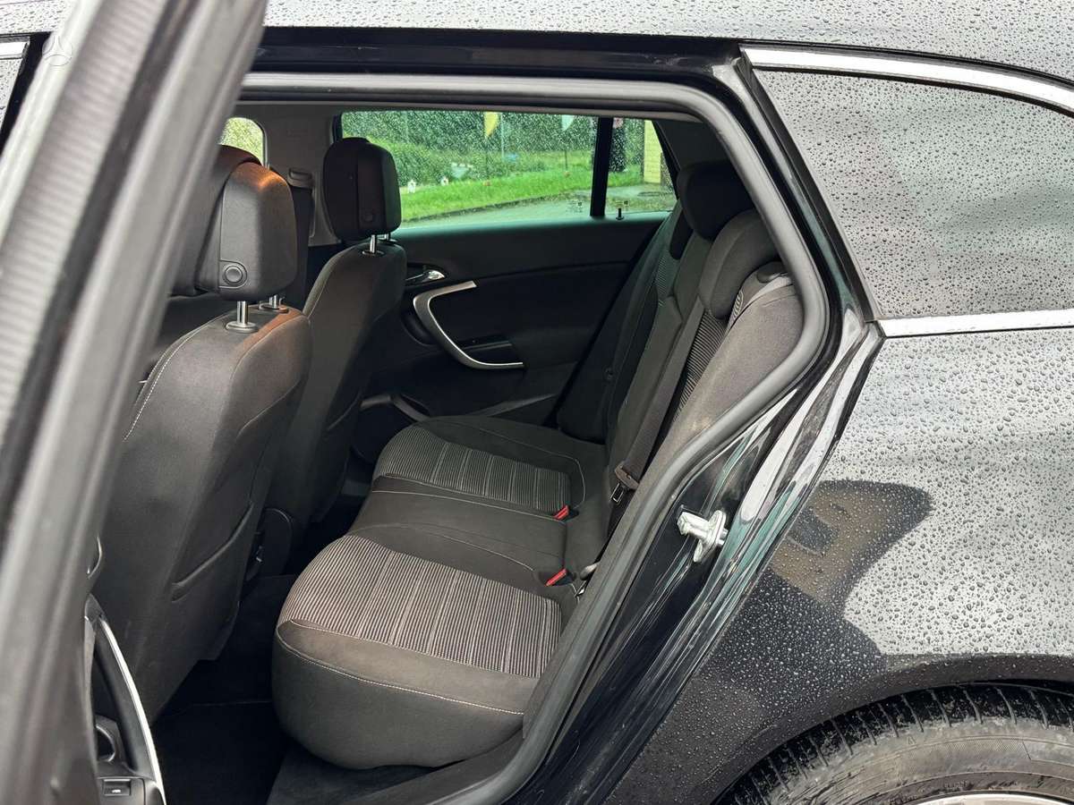 Opel Insignia, 2.0 l., Универсал