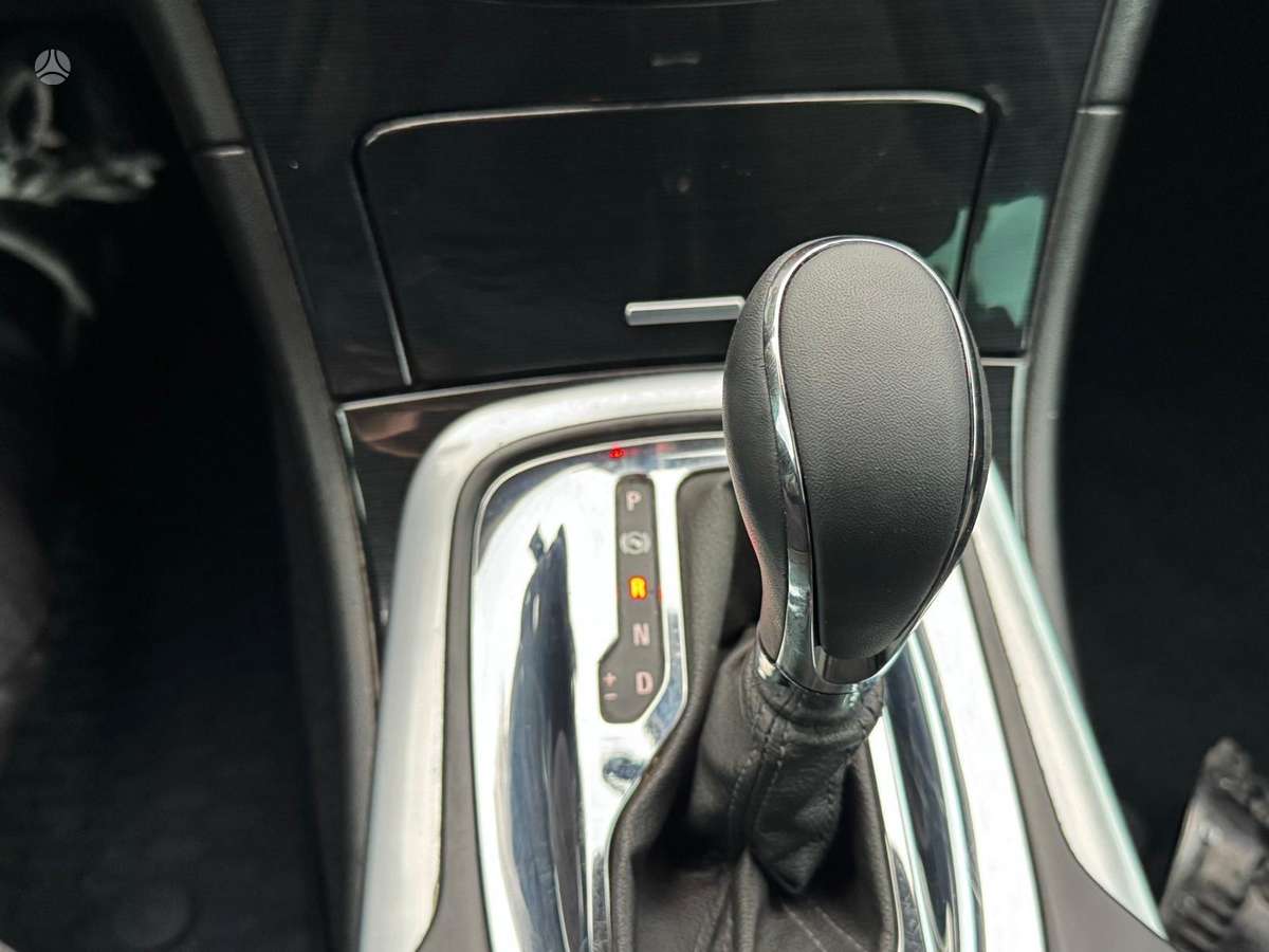 Opel Insignia, 2.0 l., Универсал