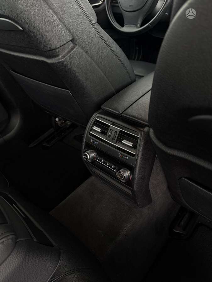 BMW 730, 3.0 l., sedanas