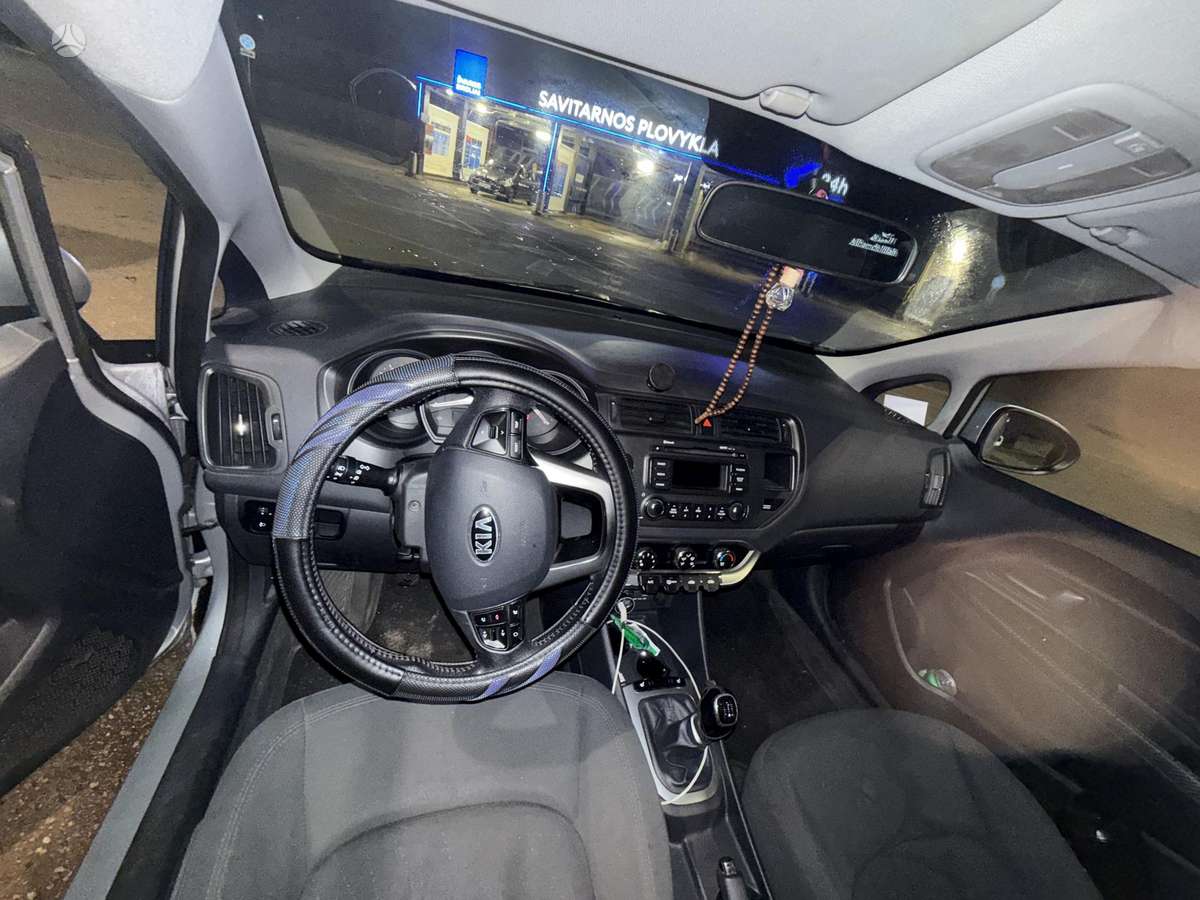 Kia Rio, 1.1 l., hatchback