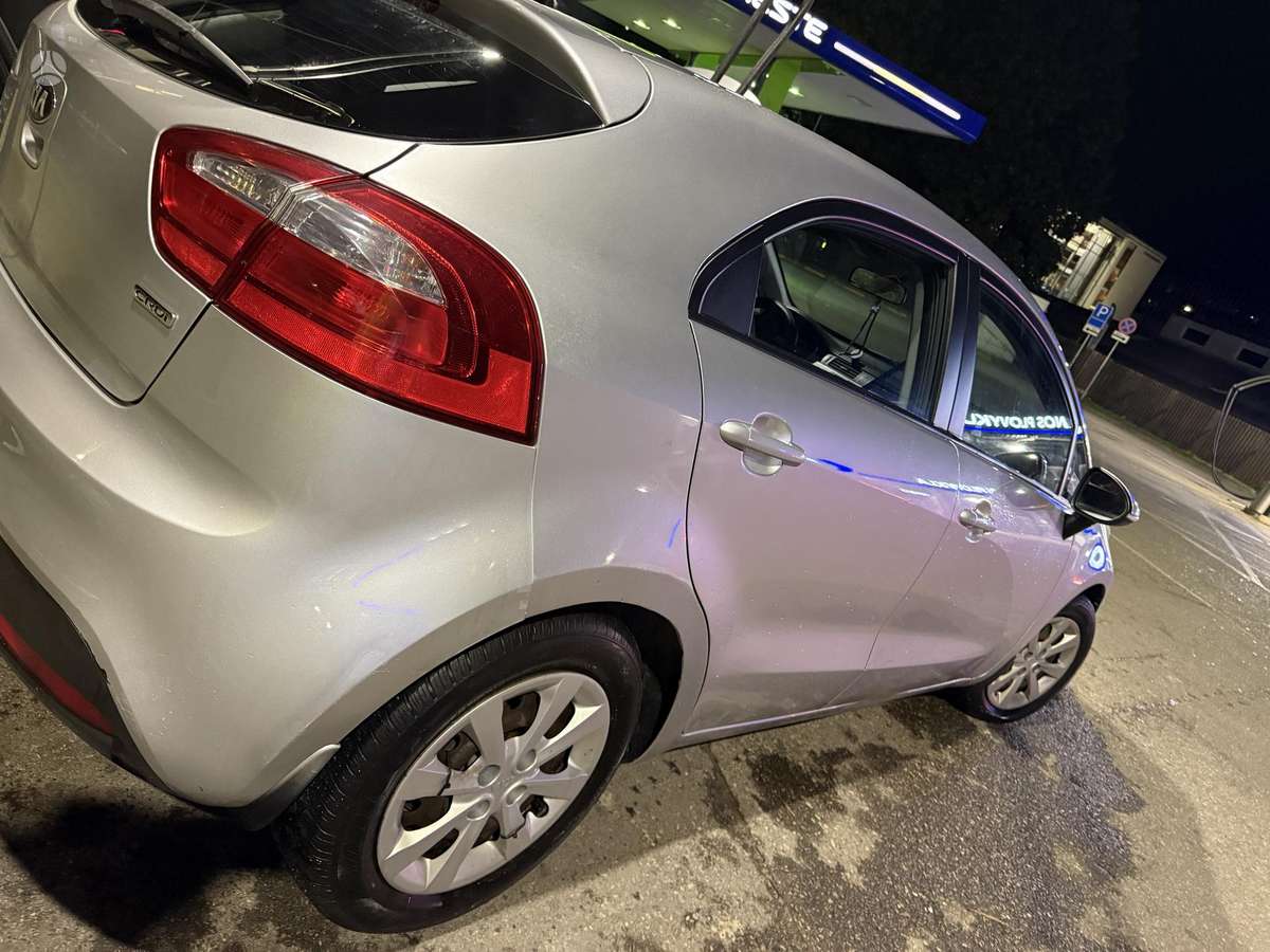 Kia Rio, 1.1 l., hatchback