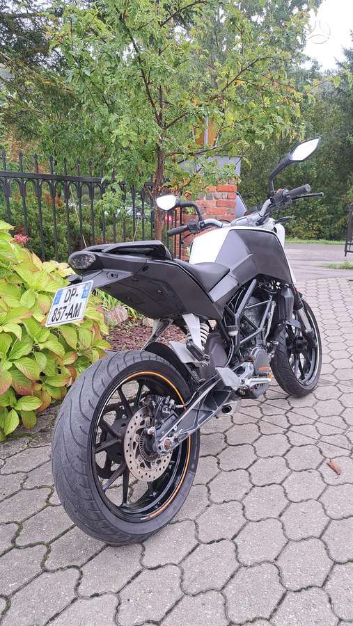 KTM Duke 125cc, street / classic