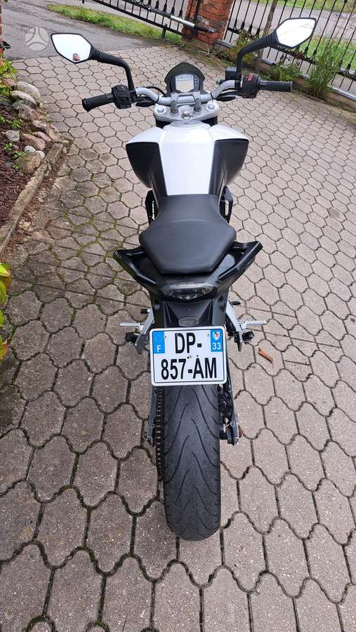 KTM Duke 125cc, street / classic
