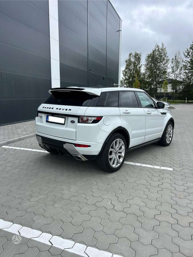 Land Rover Evoque, 2.2 l., off-road / crossover