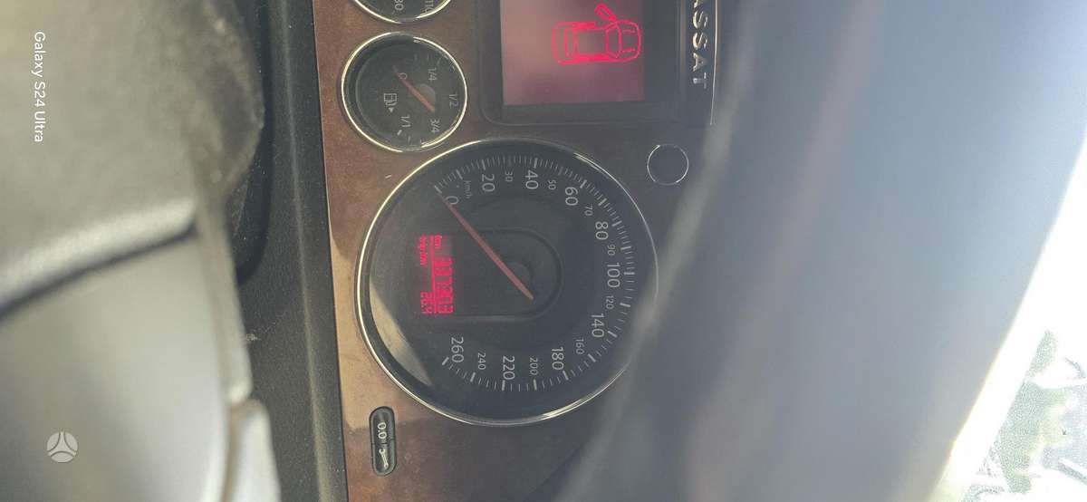 Volkswagen Passat Visa dalimis