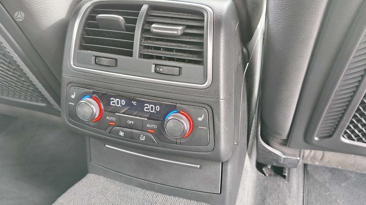 Audi A6, 3.0 l., Седан