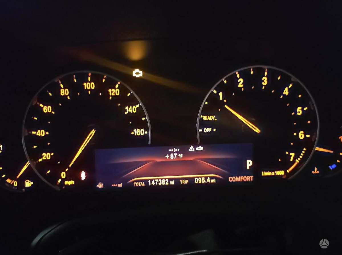 BMW 330, 2.0 l., Седан