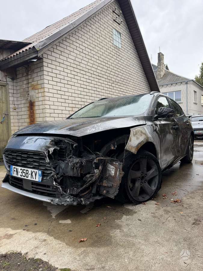Ford Focus, 1.0 l., hatchback