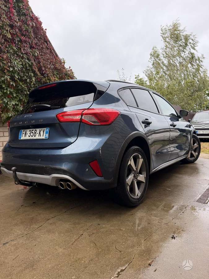 Ford Focus, 1.0 l., hatchback