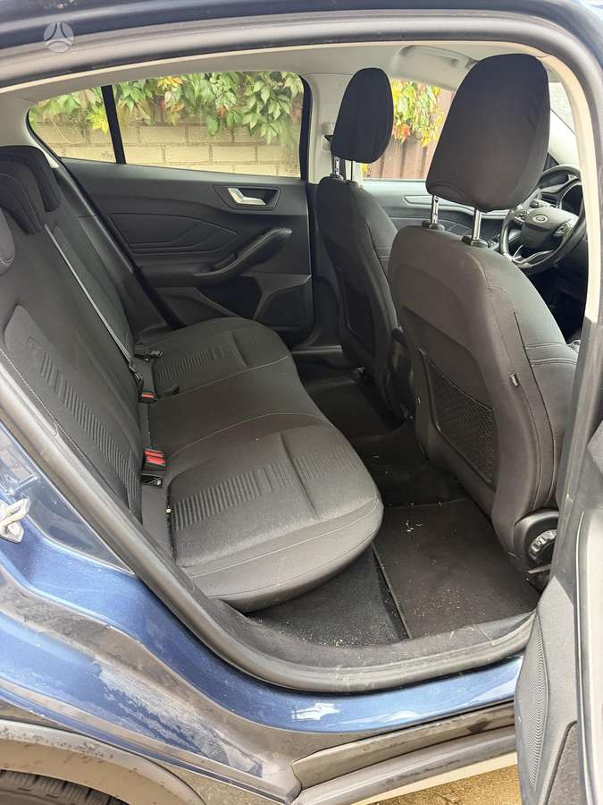 Ford Focus, 1.0 l., hatchback