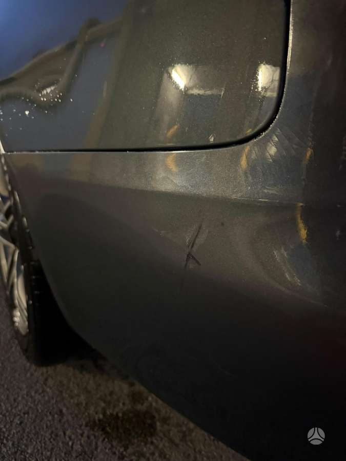 Audi A4, 2.0 l., Седан