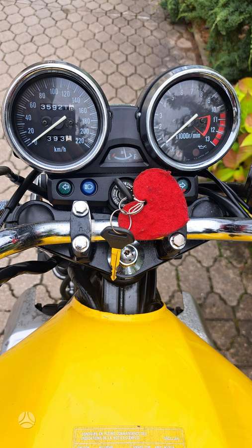 Kawasaki ER 500cc, street / classic