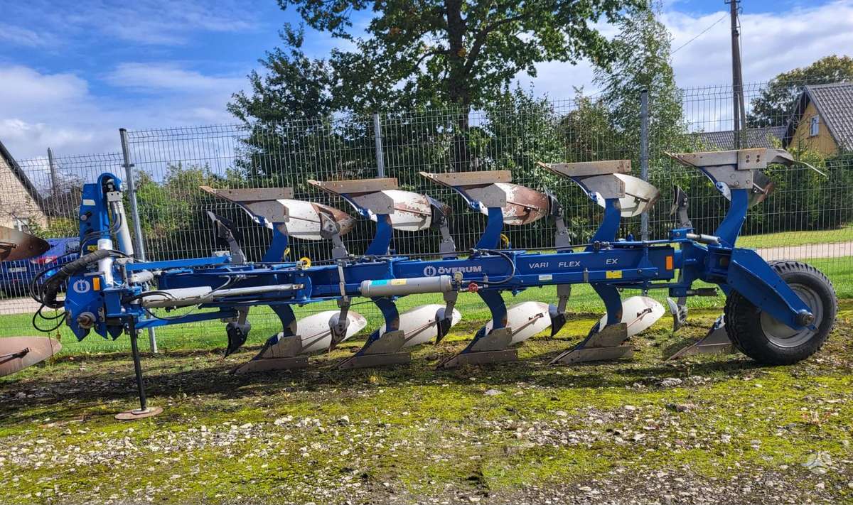 Överum 5x5 VARI FLEX EX, ploughs