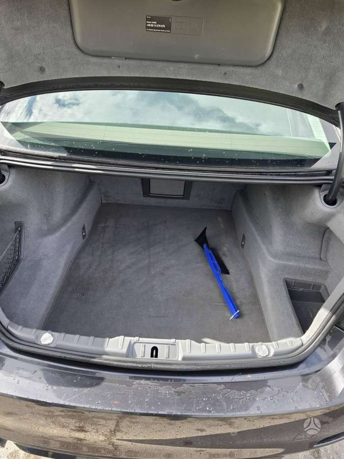 BMW 730, 3.0 l., Седан