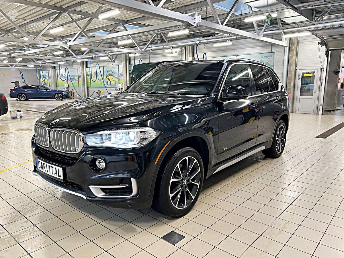 BMW X5, 3.0 l., off-road / crossover