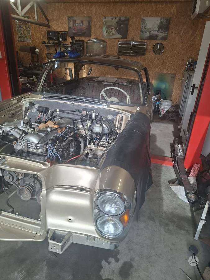 Mercedes-Benz SL klasė стёкла