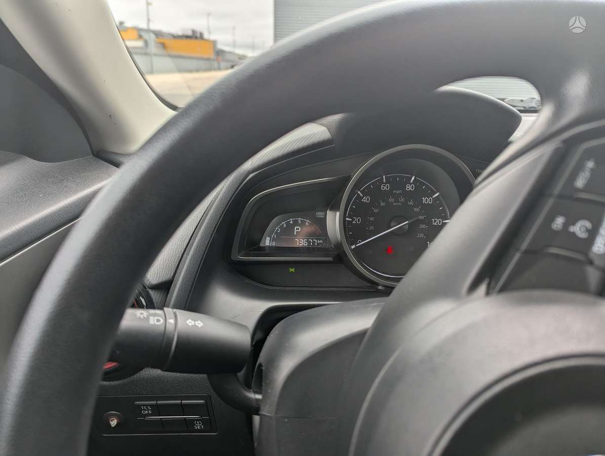 Mazda CX-3, 2.0 l., Внедорожник / Кроссовер