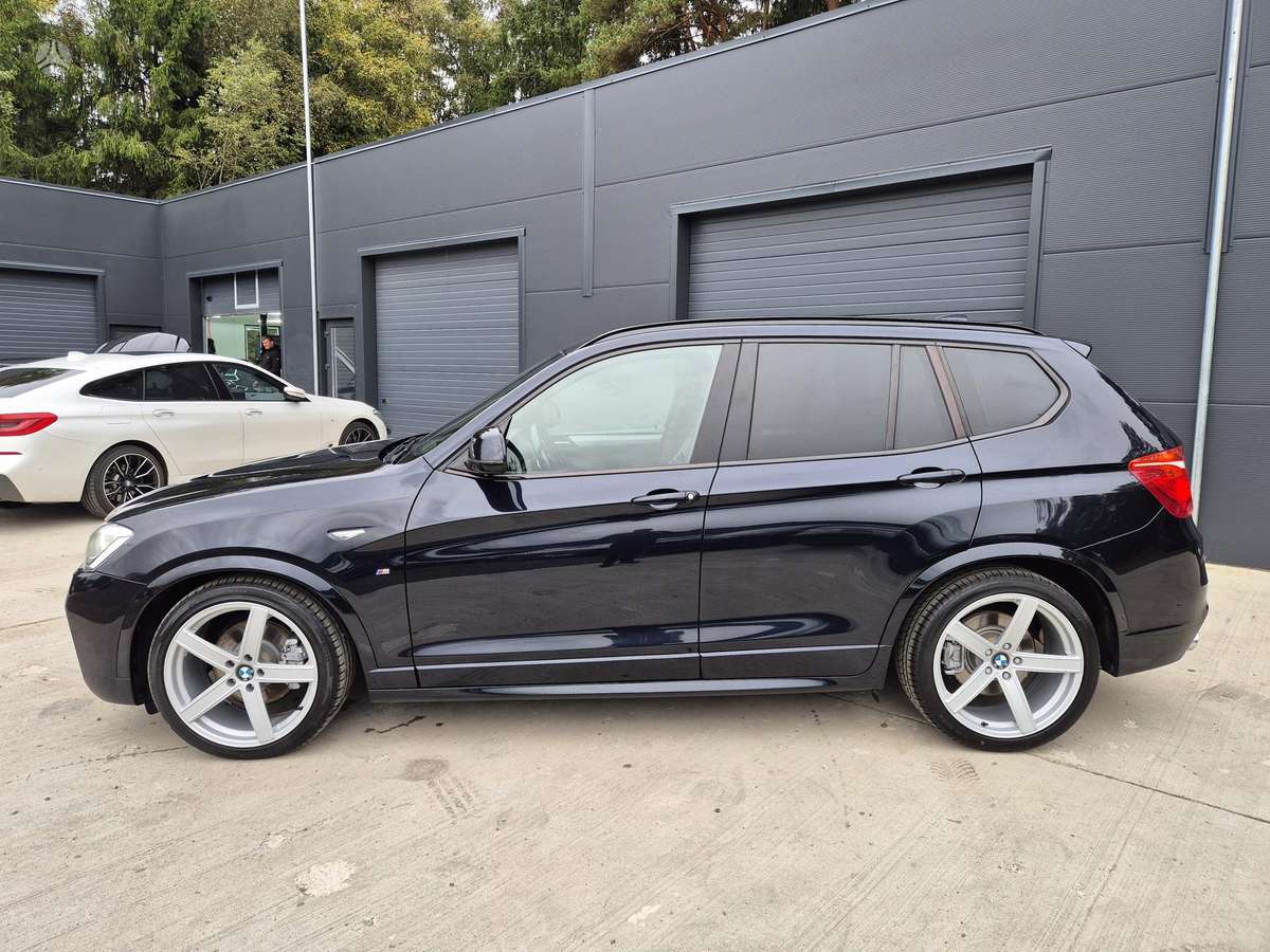 BMW X3, 3.0 l., off-road / crossover