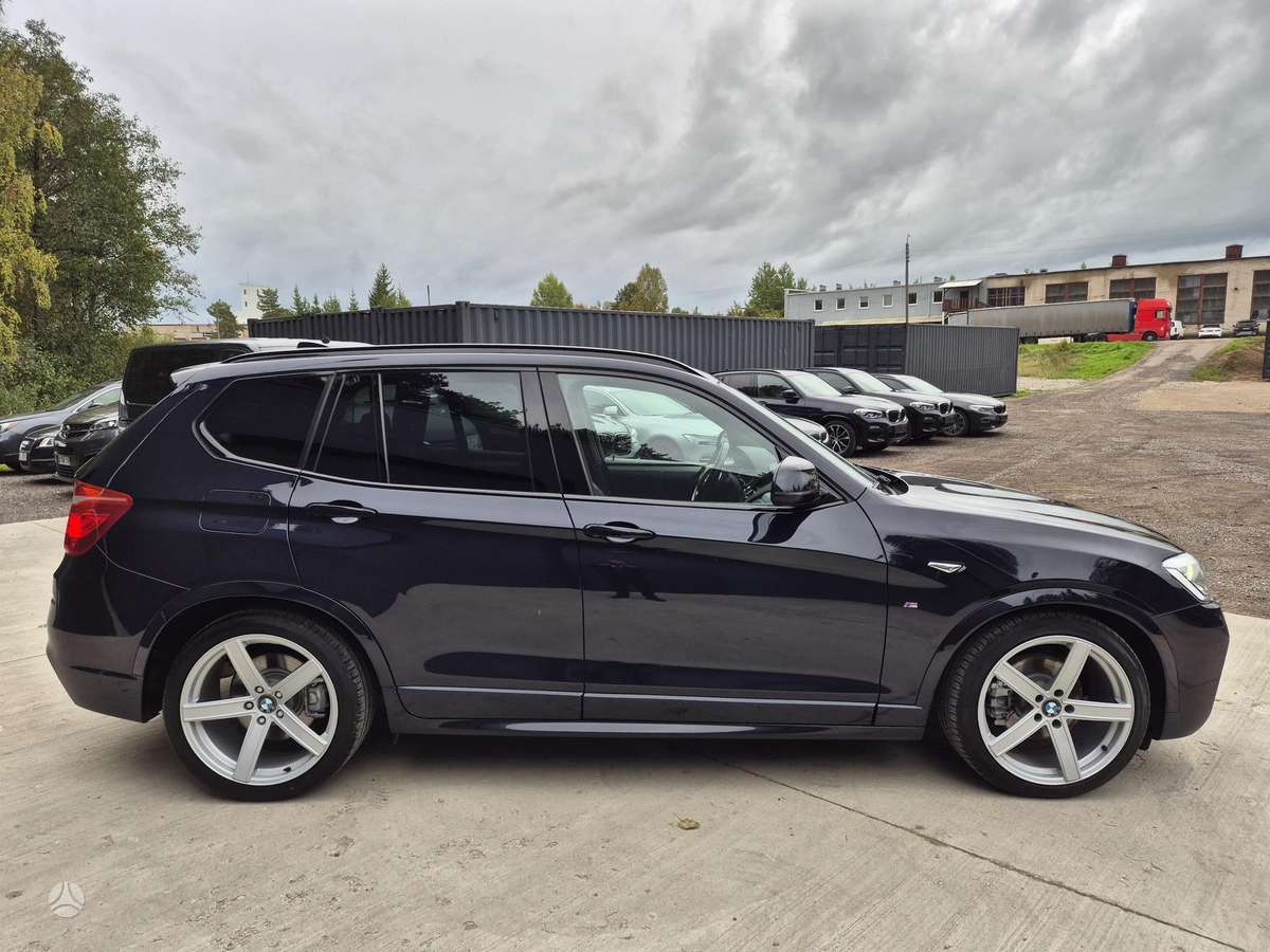 BMW X3, 3.0 l., off-road / crossover